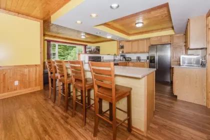 279 Lark Road, Gibsons, BC, Gibsons — Single Family Residence for sale