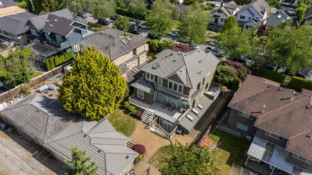 Community Amenities Photo (Clubhouse) of 2155 W 37th Avenue, Vancouver, BC
