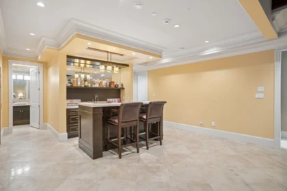 Hallway Photo of 2155 W 37th Avenue, Vancouver, BC