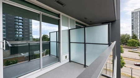 Office / Den Photo of 404 13655 Fraser Highway, Surrey, BC
