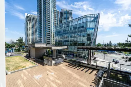 Swimming Pool Photo of 504 7328 Arcola Street, Burnaby, BC