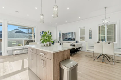 Breakfast Nook Photo of 5961 128 Street, Surrey, BC
