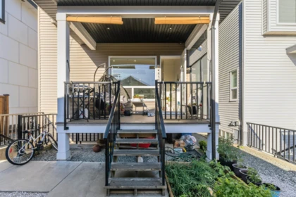 Hot Tub / Spa Photo of 5961 128 Street, Surrey, BC