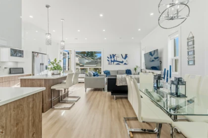 Kitchen Island Photo of 5961 128 Street, Surrey, BC