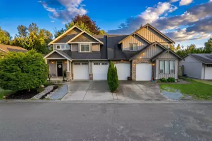 33592 2nd Avenue, Mission, BC, Mission — Single Family Residence for sale