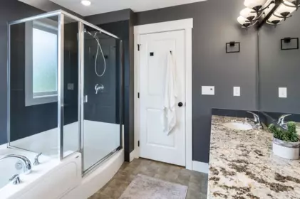 Mudroom Photo of 33592 2nd Avenue, Mission, BC