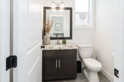 Powder Room Photo of 33592 2nd Avenue, Mission, BC