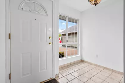101 16275 15 Avenue, Surrey, BC, Surrey — Townhouse for sale