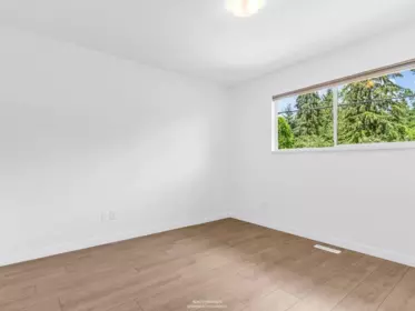 Laundry Room Photo of 19828 68 Avenue, Langley, BC