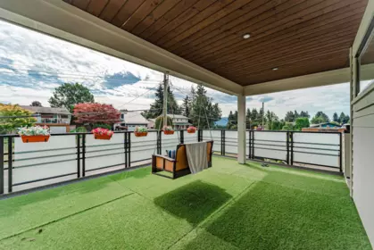 Garage Interior Photo of 2263 Bevan Crescent, Abbotsford, BC