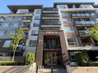 A420 20834 80 Avenue, Langley, BC, Langley — Apartment/Condo for sale
