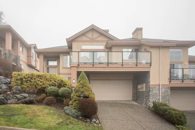 Living Room Photo of 9 35931 Empress Drive, Abbotsford, BC