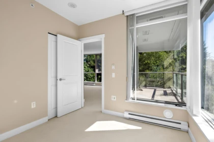 Entry Foyer Photo of 507 9188 University Crescent, Burnaby, BC