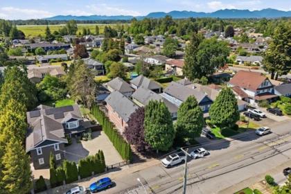 A 5013 Central Avenue, Delta, BC, Delta — Single Family Residence for sale
