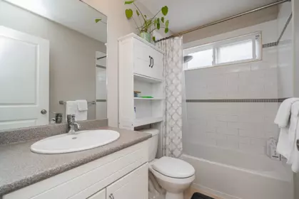 Entry Foyer Photo of 6781 193a Street, Surrey, BC