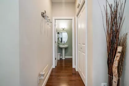 Walk-In Closet Photo of 6781 193a Street, Surrey, BC