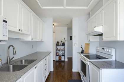 Laundry Room Photo of 303 33669 2nd Avenue, Mission, BC
