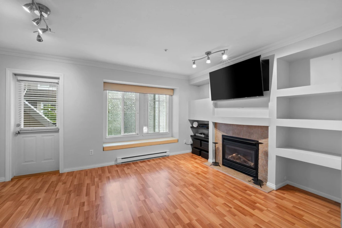 Family Room Photo of 29 19141 124 Avenue, Pitt Meadows, BC