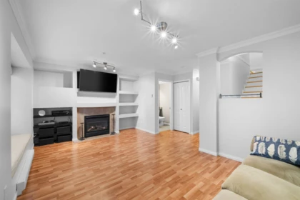 Kitchen Island Photo of 29 19141 124 Avenue, Pitt Meadows, BC