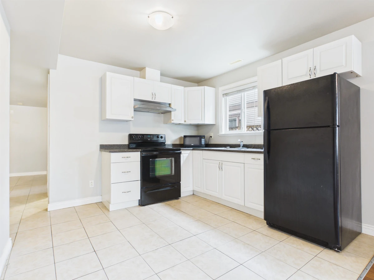 Dining Area Photo of 861 Greene Street, Coquitlam, BC