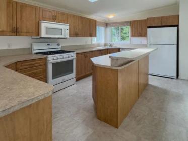 Breakfast Nook Photo of 8097 Redrooffs Road, Halfmoon Bay, BC