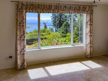 8097 Redrooffs Road, Halfmoon Bay, BC, Halfmoon Bay — Manufactured On Land for sale