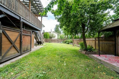 Hot Tub / Spa Photo of 46350 Mccaffrey Boulevard, Chilliwack, BC
