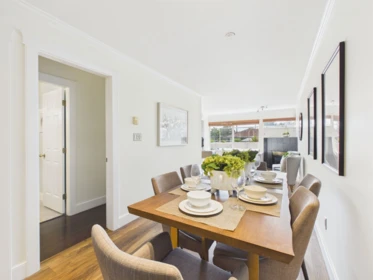 Breakfast Nook Photo of 215 2238 Kingsway Street, Vancouver, BC