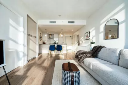 304 4963 Cambie Street, Vancouver, BC, Vancouver — Apartment/Condo for sale