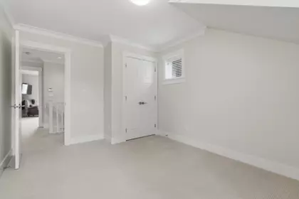 Mudroom Photo of 14713 32 Avenue, Surrey, BC