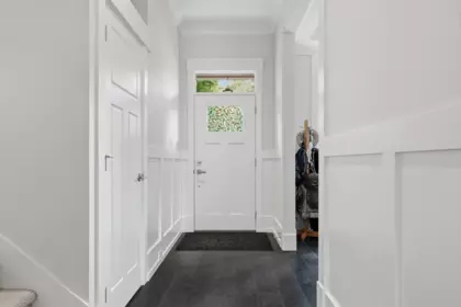 Primary Bathroom Photo of 14713 32 Avenue, Surrey, BC