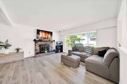 32410 Diamond Avenue, Mission, BC, Mission — Single Family Residence for sale
