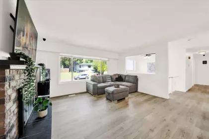 32410 Diamond Avenue, Mission, BC, Mission — Single Family Residence for sale