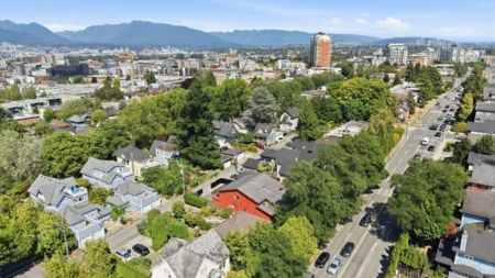 Kitchen Photo of 53 W 12th Avenue, Vancouver, BC
