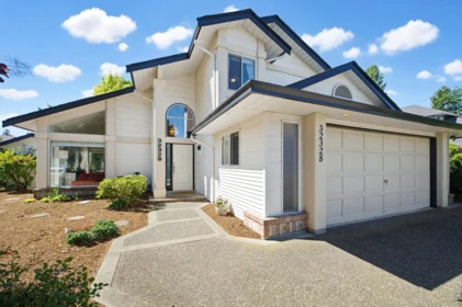 32328 Slocan Drive, Abbotsford, BC, Abbotsford — Single Family Residence for sale