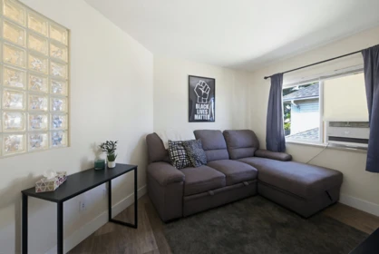 Garage Interior Photo of 32328 Slocan Drive, Abbotsford, BC