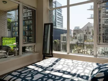Guest Bathroom Photo of 503 1252 Hornby Street, Vancouver, BC