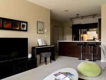 Kitchen Photo of 503 1252 Hornby Street, Vancouver, BC