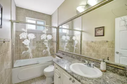 Mudroom Photo of 7869 147a Street, Surrey, BC