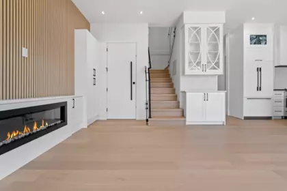 Kitchen Island Photo of 2 4463 Walden Street, Vancouver, BC