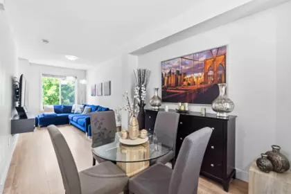 Kitchen Island Photo of 67 9718 161a Street, Surrey, BC
