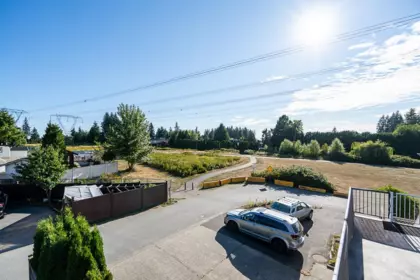 Outdoor Deck Photo of 12538 64th Avenue, Surrey, BC