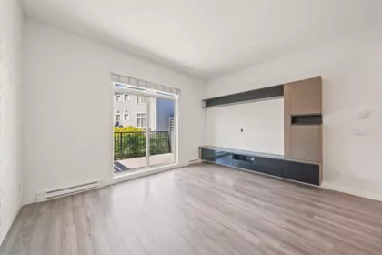 Family Room Photo of 55 15340 Guildford Drive, Surrey, BC