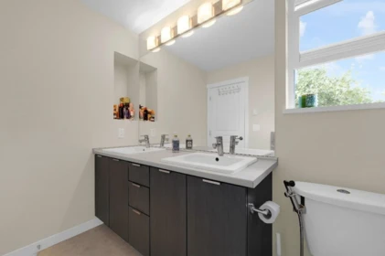 Entry Foyer Photo of 30 7848 209 Street, Langley, BC
