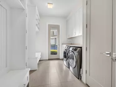 Loft / Bonus Room Photo of 3877 159a Street, Surrey, BC