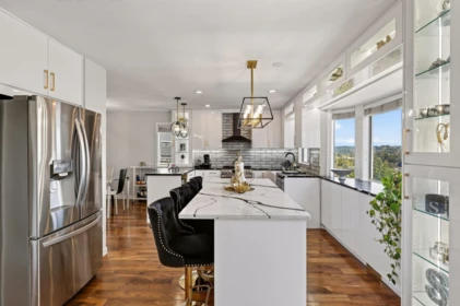 Breakfast Nook Photo of 187 Warrick Street, Coquitlam, BC