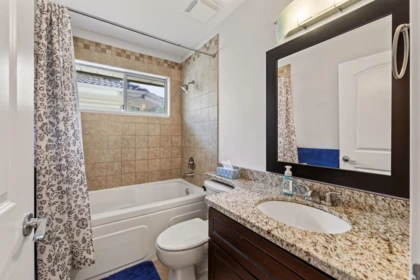Powder Room Photo of 187 Warrick Street, Coquitlam, BC