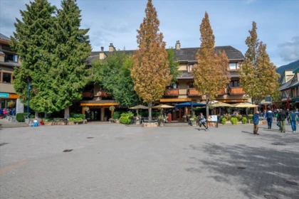 229 4220 Gateway Drive, Whistler, BC, Whistler — Apartment/Condo for sale