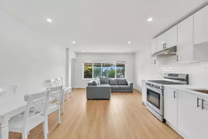 425 E 57th Avenue, Vancouver, BC, Vancouver — Single Family Residence for sale