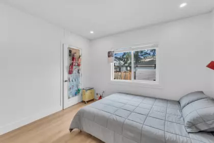 Primary Bedroom Photo of 425 E 57th Avenue, Vancouver, BC